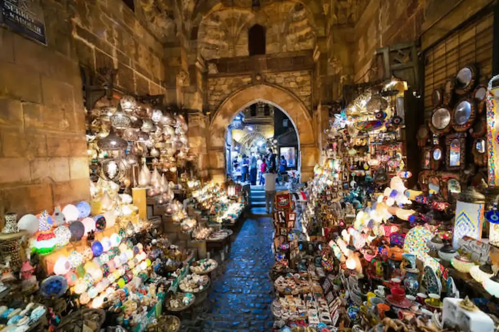 Giza Day Tour Egypt – Pyramids, Citadel of Saladin,Coptic Cairo& Khan El Khalili